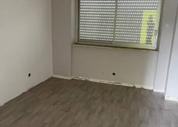 Publique 54275765 nr 3 - Attribut alt par défaut.