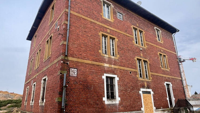 Publique 59651388 nr 1 - Attribut alt par défaut.