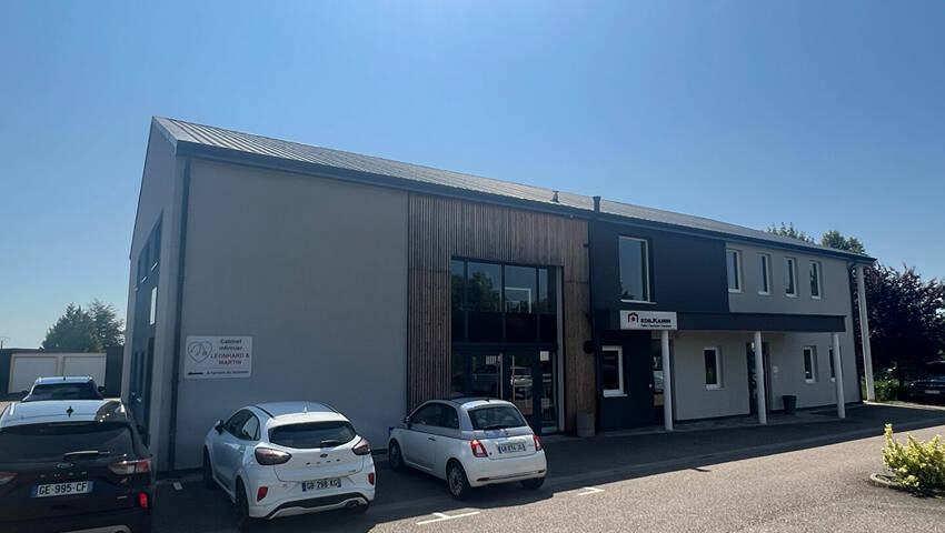 Publique 56199608 nr 1 - Attribut alt par défaut.