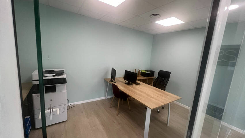 Publique 56199608 nr 6 - Attribut alt par défaut.