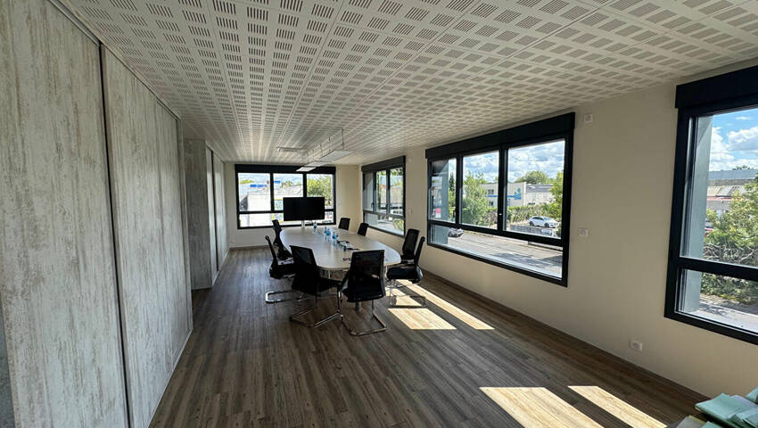 Publique 59437362 nr 4 - Attribut alt par défaut.