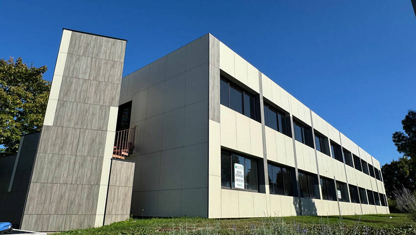 Publique 59386600 nr 3 - Attribut alt par défaut.