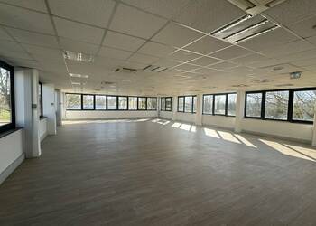 936589928 57 25745 10 - Attribut alt par défaut.