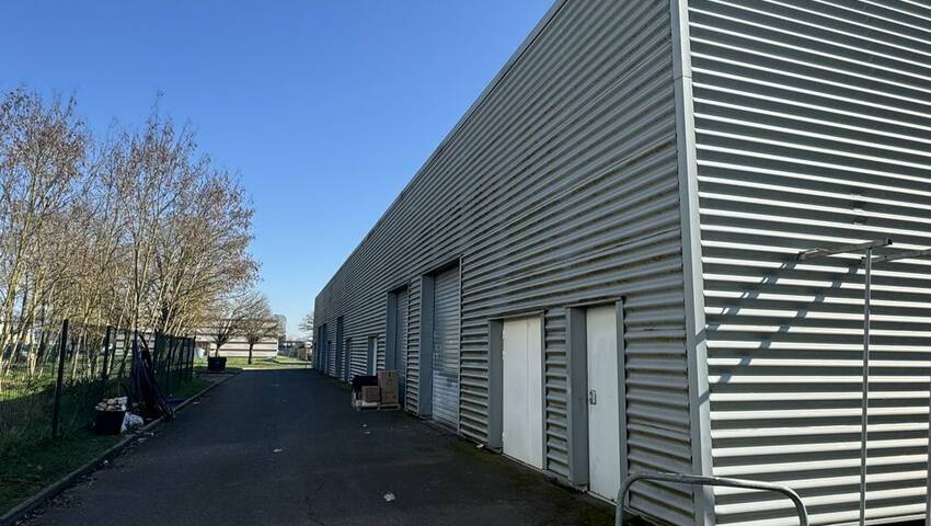 862905990 57 25756 6 - Attribut alt par défaut.