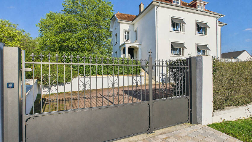 60213384a - Attribut alt par défaut.