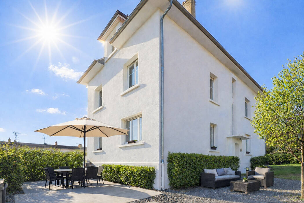 60213384c - Attribut alt par défaut.