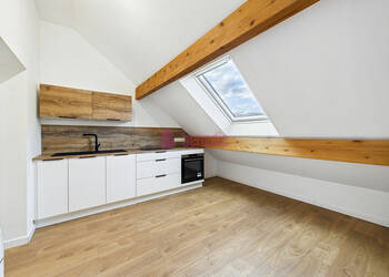 60204910b - Attribut alt par défaut.