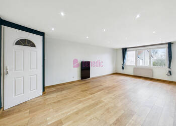 60216681c - Attribut alt par défaut.