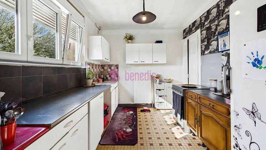 59824805g - Attribut alt par défaut.