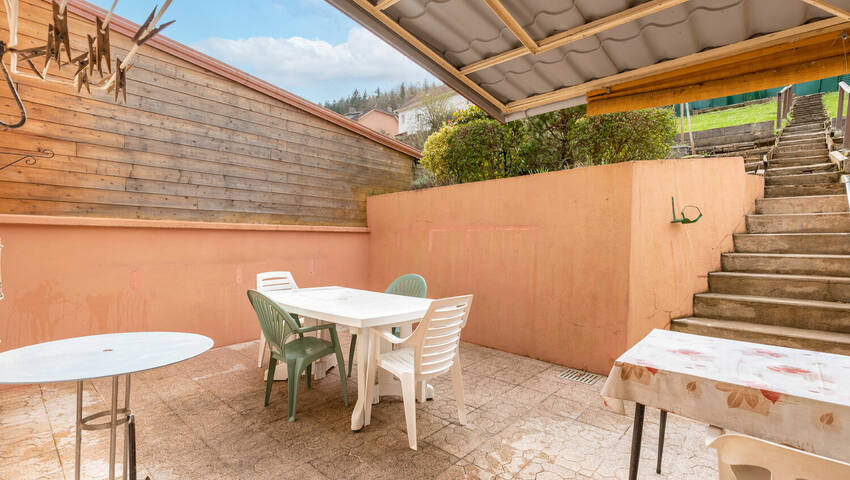 58849034b - Attribut alt par défaut.