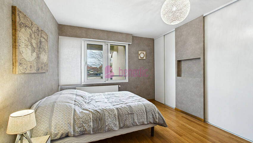 60219573m - Attribut alt par défaut.