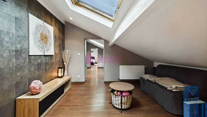 60219573p - Attribut alt par défaut.