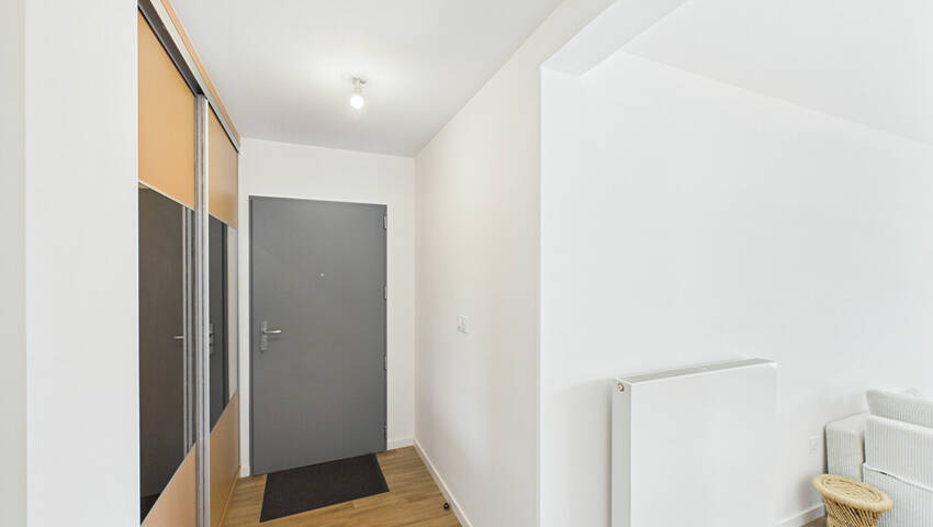 60135144j - Attribut alt par défaut.