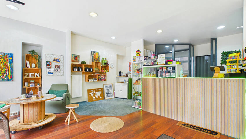 59840169e - Attribut alt par défaut.