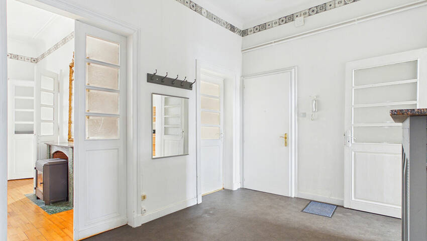 59840169g - Attribut alt par défaut.