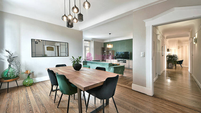 58791734b - Attribut alt par défaut.