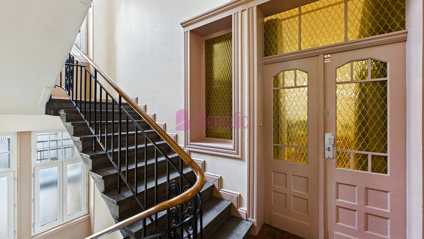 58791734r - Attribut alt par défaut.