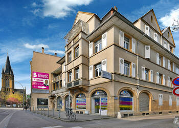 58791734a - Attribut alt par défaut.