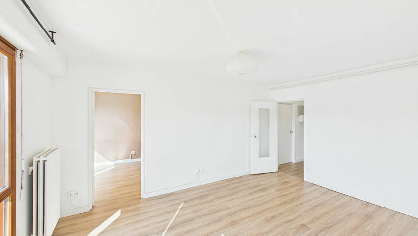 60230752a - Attribut alt par défaut.