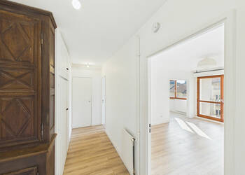 60230752c - Attribut alt par défaut.