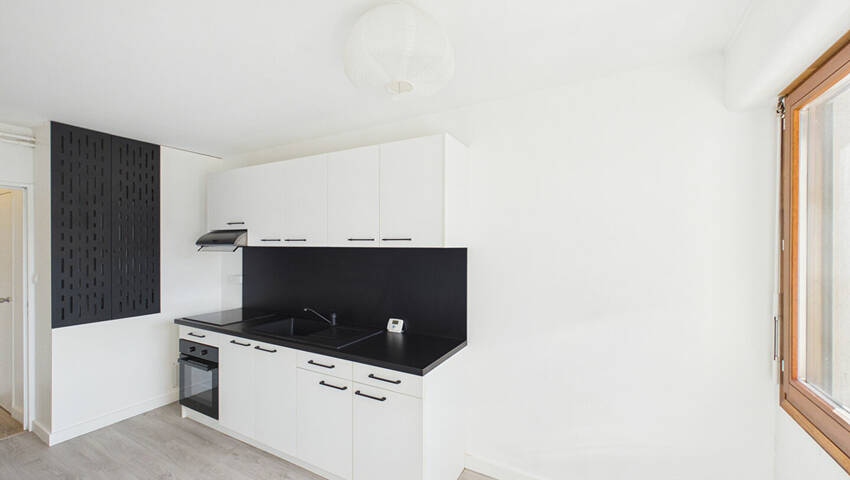 60230752e - Attribut alt par défaut.