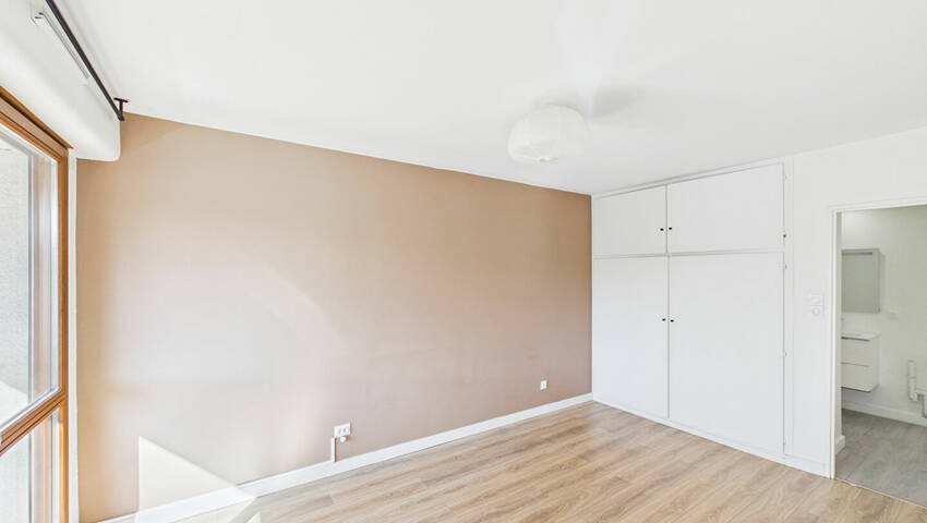 60230752g - Attribut alt par défaut.