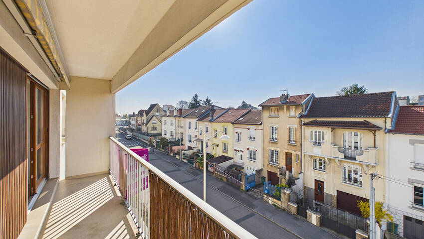 60230752j - Attribut alt par défaut.