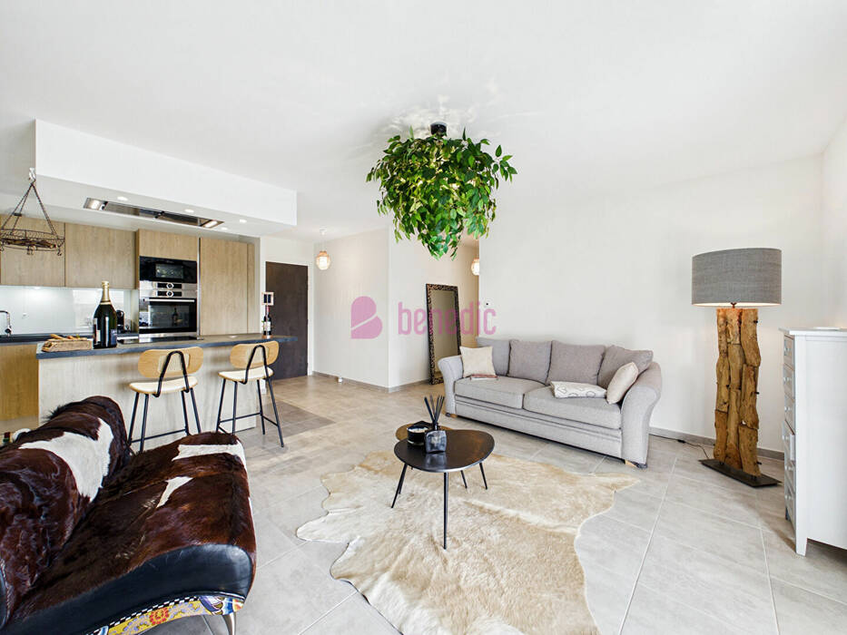 60235515f - Attribut alt par défaut.