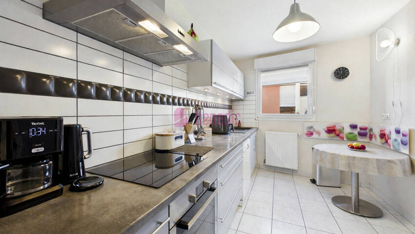 59238115d - Attribut alt par défaut.