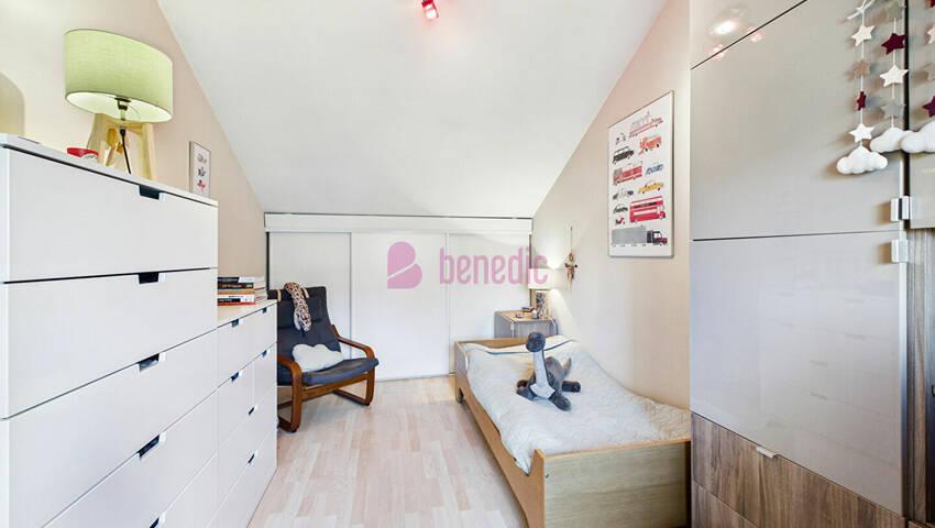 59238115j - Attribut alt par défaut.