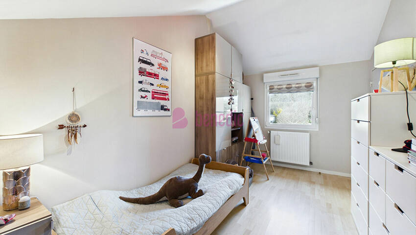 59238115k - Attribut alt par défaut.