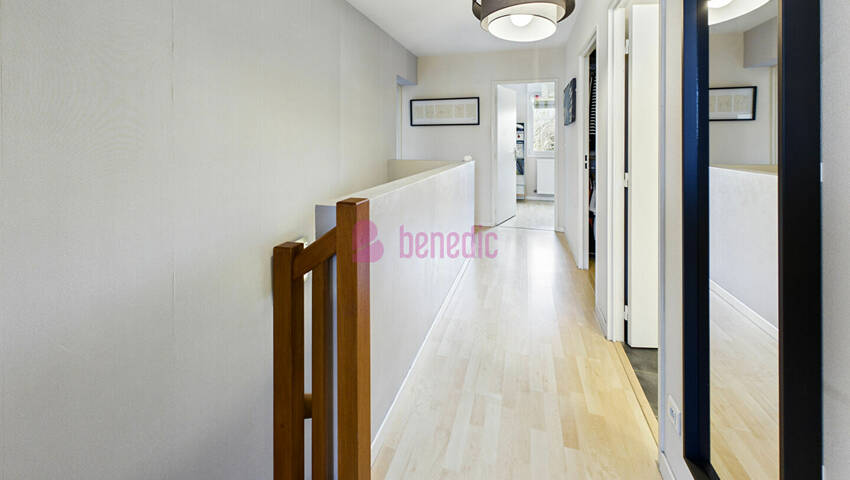 59238115o - Attribut alt par défaut.