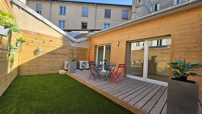 60235316a - Attribut alt par défaut.