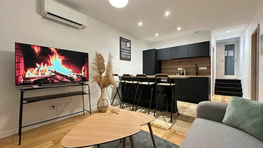 60235316b - Attribut alt par défaut.