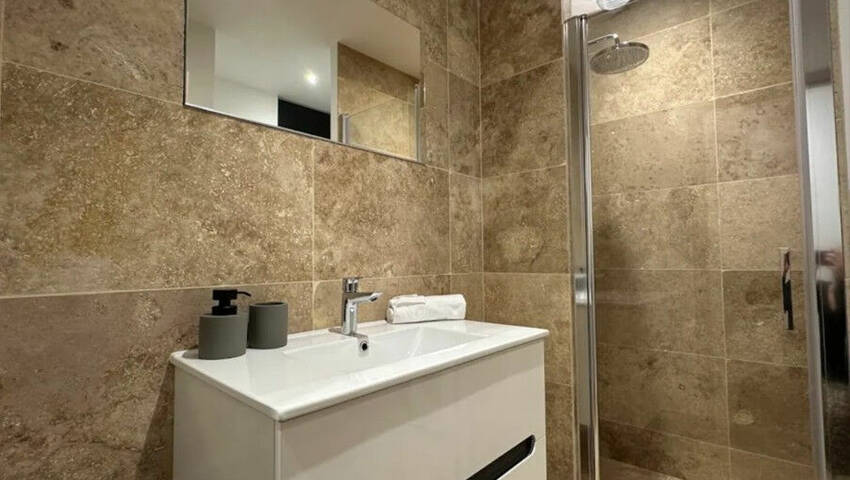 60235316g - Attribut alt par défaut.