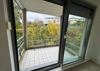 59711244b - Attribut alt par défaut.