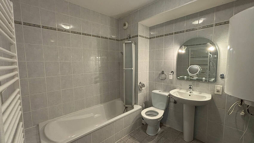 59711244f - Attribut alt par défaut.