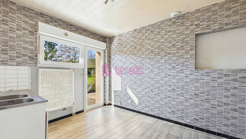 59813027g - Attribut alt par défaut.