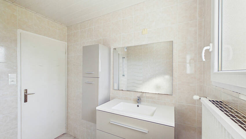 59813027r - Attribut alt par défaut.