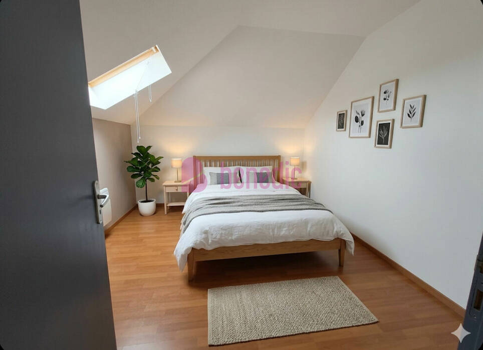 60241432b - Attribut alt par défaut.