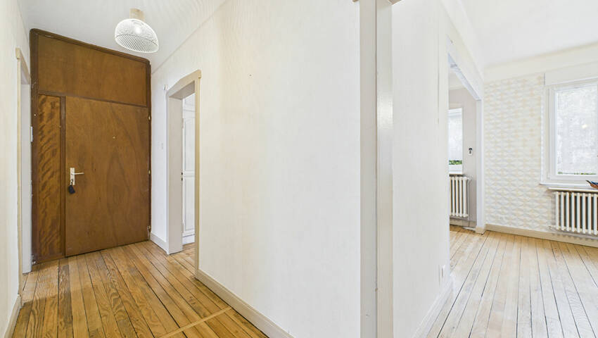 60252021j - Attribut alt par défaut.