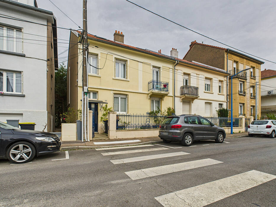 60252021o - Attribut alt par défaut.