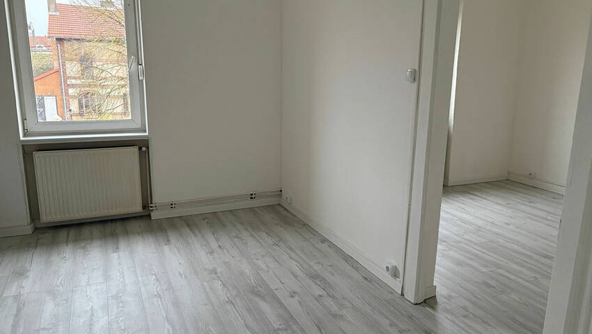 60207915b - Attribut alt par défaut.