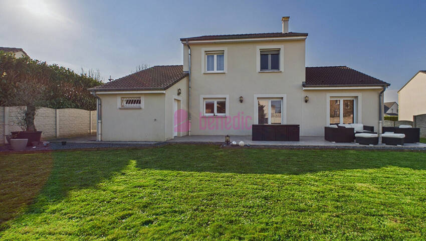 56965193a - Attribut alt par défaut.