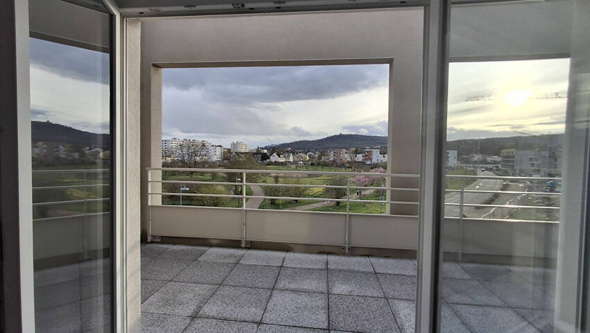 60252869d - Attribut alt par défaut.