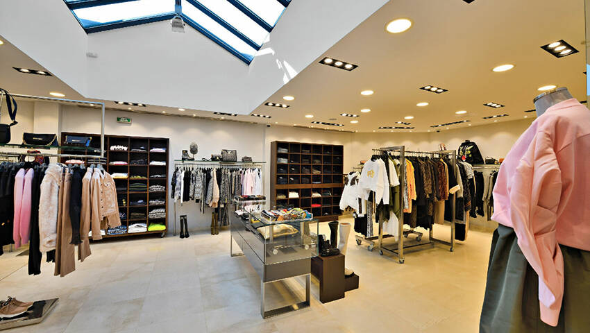 Publique 54202499 nr 5 - Attribut alt par défaut.