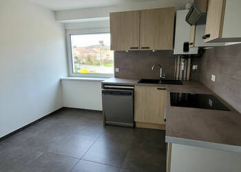 60258662b - Attribut alt par défaut.