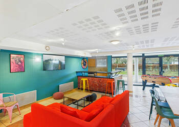 60197069b - Attribut alt par défaut.