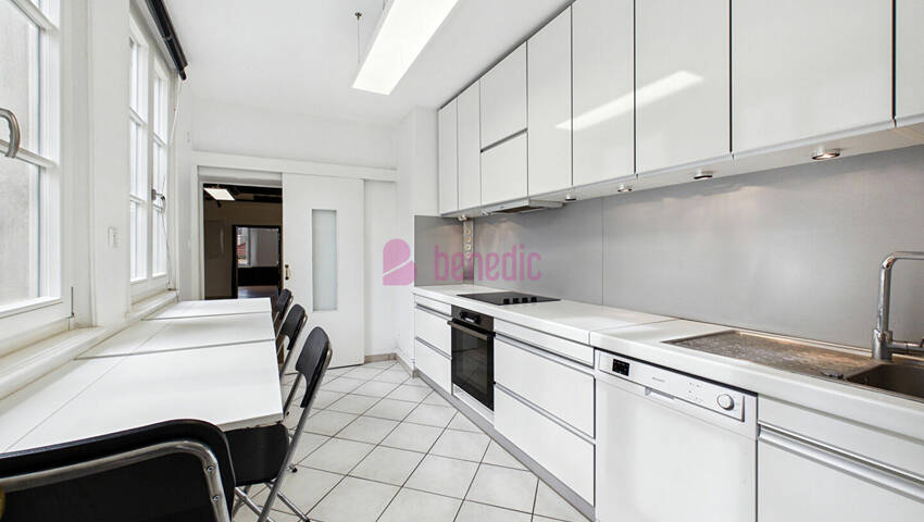 60253991h - Attribut alt par défaut.