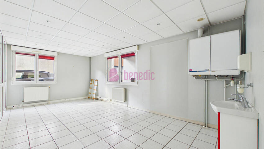 60262505a - Attribut alt par défaut.